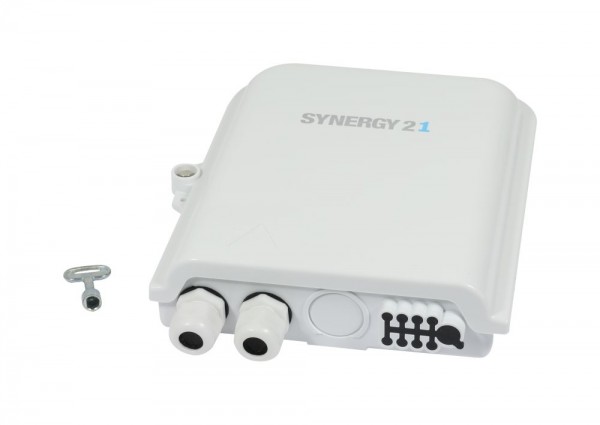 Synergy 21 Caja mural FTTH IP65 2 entradas / 8 salidas