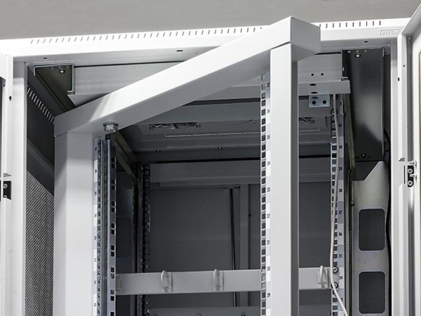 Triton 19"zbh. Schwenkrahmen bis 150KG, für Verteiler mit 32HE, B800mm, Nutzbare höhe 27HE, Lichtgrau