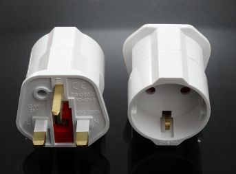 Adaptador de LED de Synergy 21 con alimentador de red UK->D 3-polos a toma de tierra