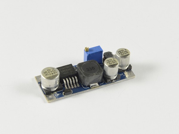 4duino Alimentación de alta eficiencia LM2596S
