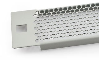 Triton 19&quot;zbh. Blindplatte perforiert, 1HE, Lichtgrau, mit K