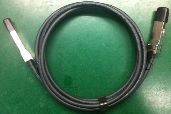 GBIC-Mini, QSFP+, 40GB, DAC, 0,5m, uncodiert,
