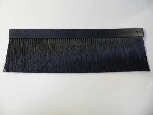 Triton 19"Schrank,zbh.Bürstenleiste