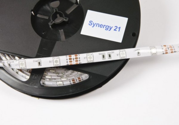 Synergy 21 Tira LED Flex 24V/36W, RGB, Positivo, IP65, 5m