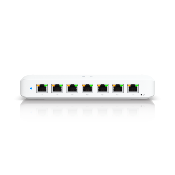 Ubiquiti UniFi USW-Ultra / 8x / Capa 2 / PoE++ entrada / PoE+ salida