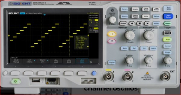 Siglent SDS2352X-E Oszilloskop / Das Siglent SDS2352X-E hat eine Bandbreite von 350 MHz und eine Standardaufzeichnungslänge von 28 Mpts.